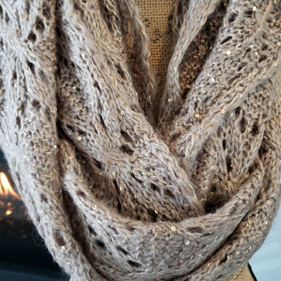 Faded Glory scarf taupe tan infinity gold sparkle One size - Picture 4 of 6